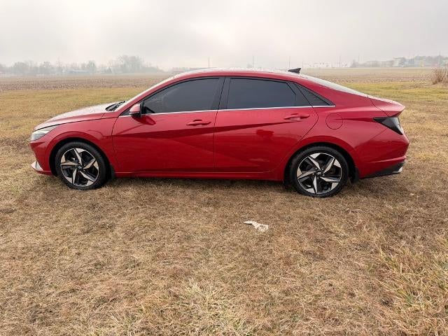 2023 Hyundai ELANTRA Limited IVT