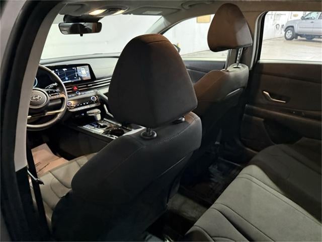 2023 Hyundai ELANTRA SEL IVT
