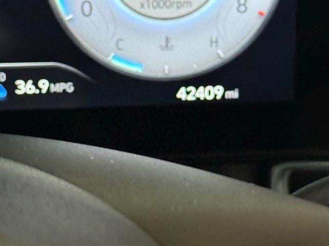 2023 Hyundai ELANTRA SEL IVT