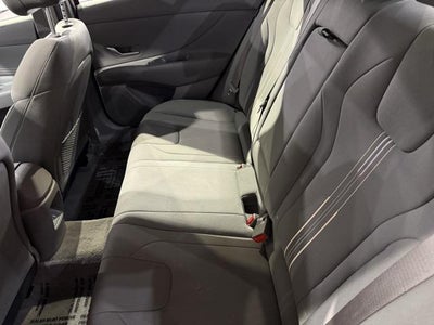 2025 Hyundai ELANTRA SEL Convenience