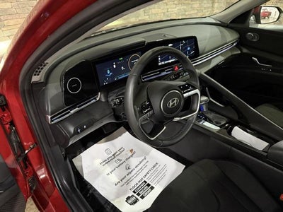 2025 Hyundai ELANTRA SEL Convenience