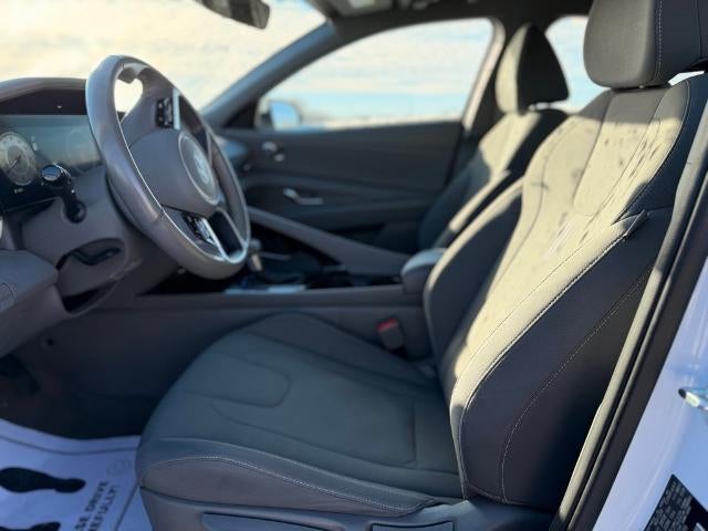 2025 Hyundai ELANTRA SEL Convenience IVT