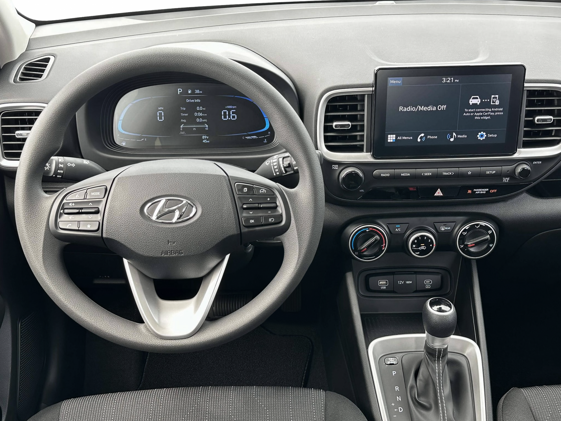 2025 Hyundai VENUE SE