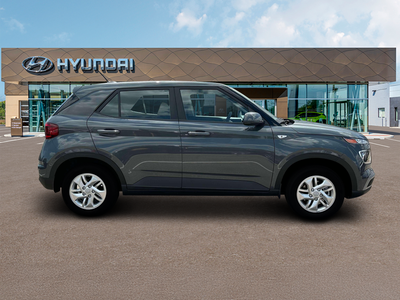 2025 Hyundai VENUE SE