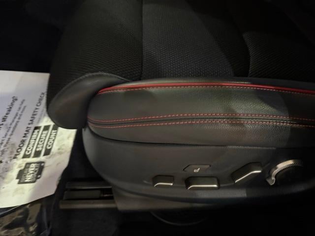 2023 Genesis GV70 2.5T AWD