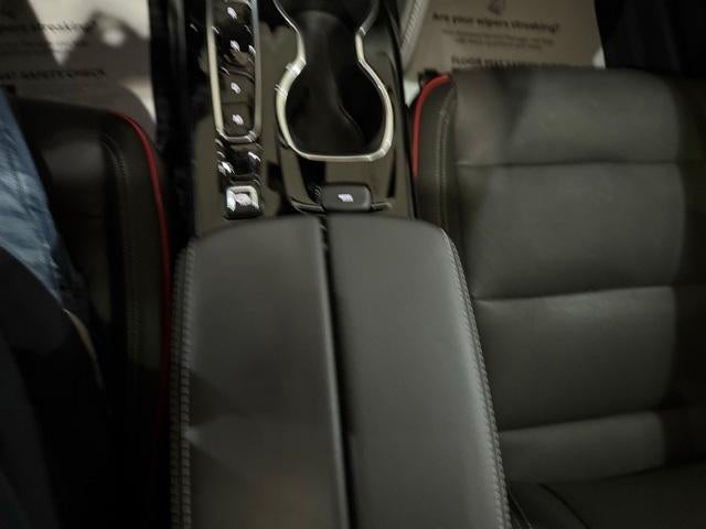 2022 Buick Envision FWD 4dr Essence