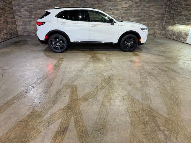 2022 Buick Envision FWD 4dr Essence