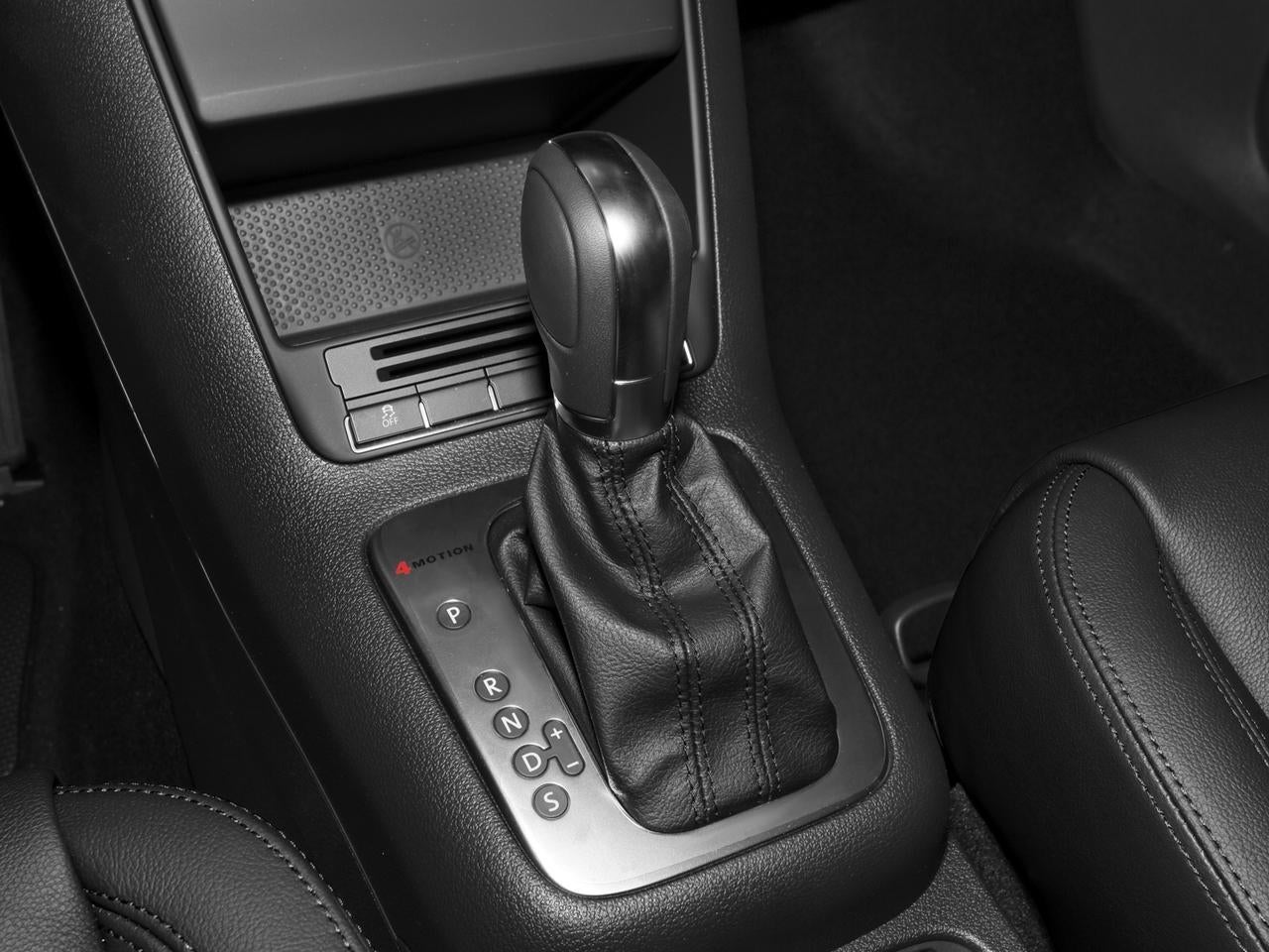 2017 Volkswagen Tiguan 2.0T Wolfsburg Edition FWD